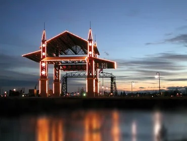 Bayfront Festival Park / Playfront Park