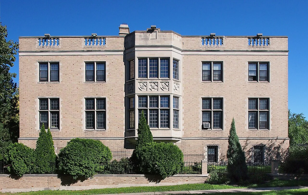 Hennepin History Museum