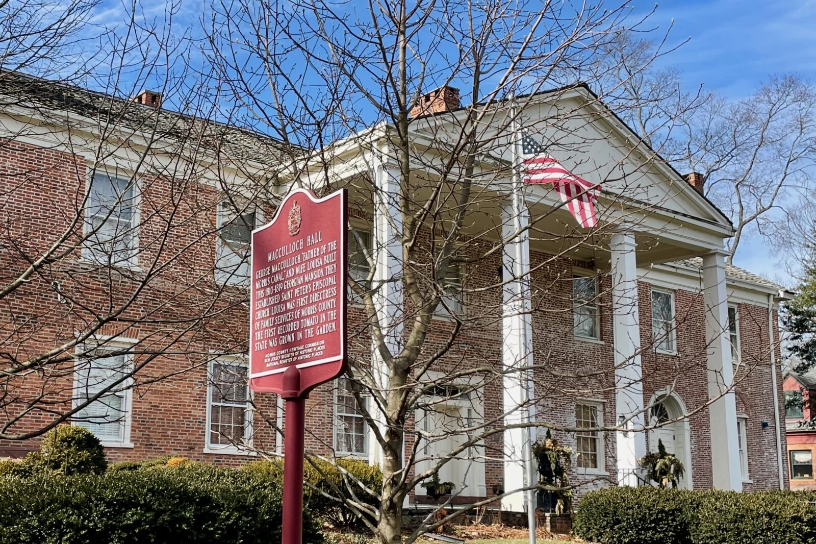 Macculloch Hall Historical Museum